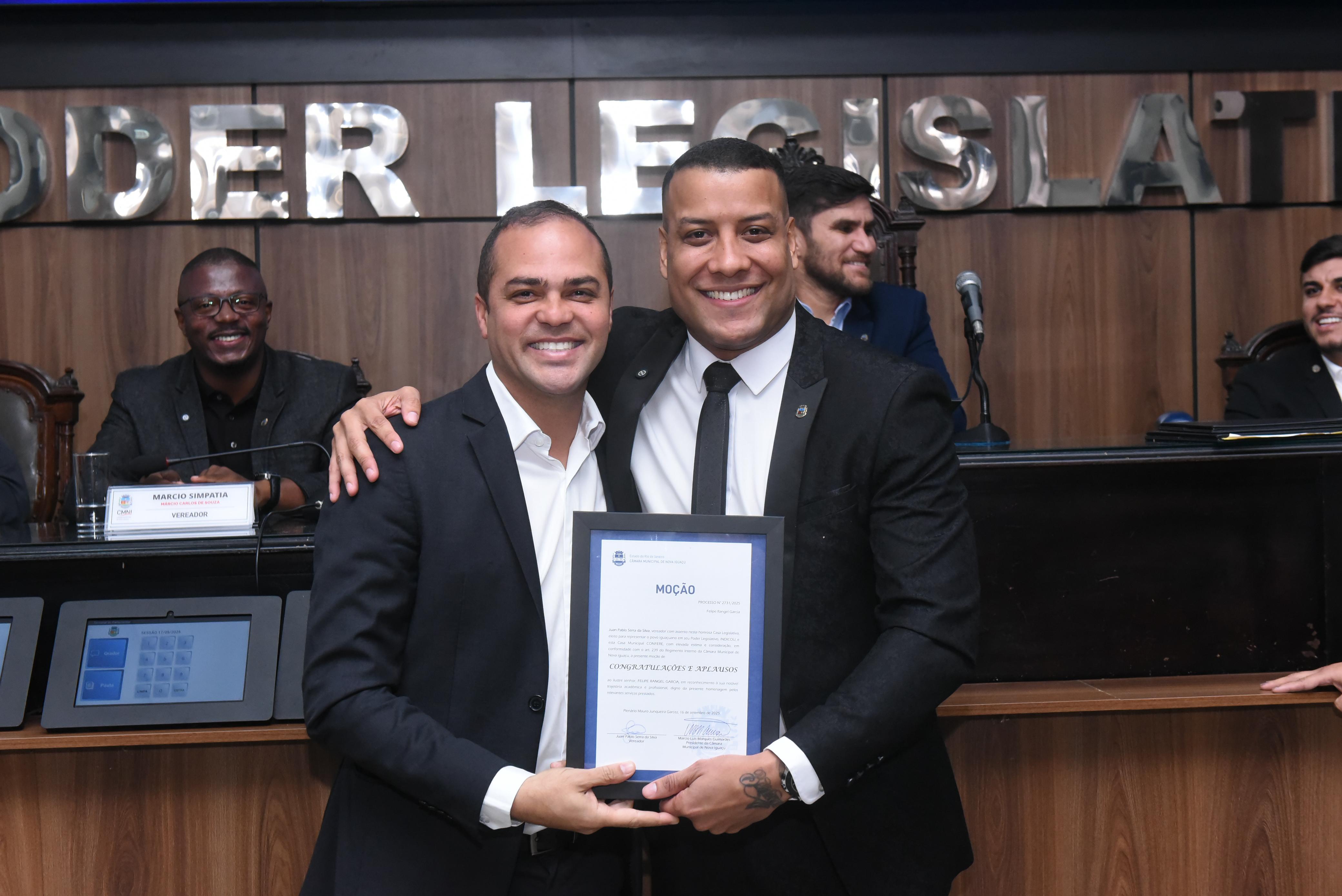 Deputado estadual e ver Juan Santa Cruz