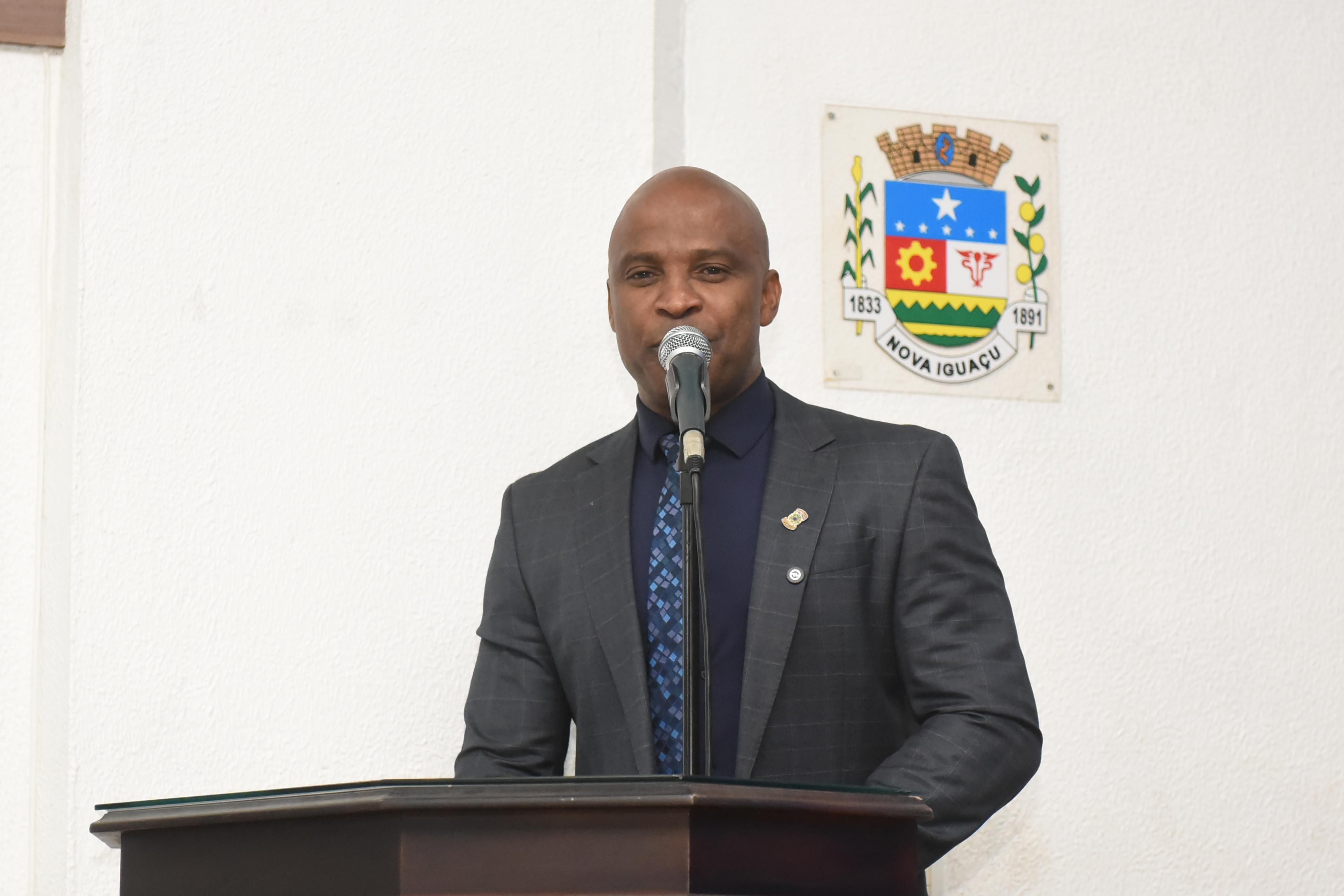 Vaguinho Neguinho anuncia a criação da Policlinica de Saúde de Cabuçu