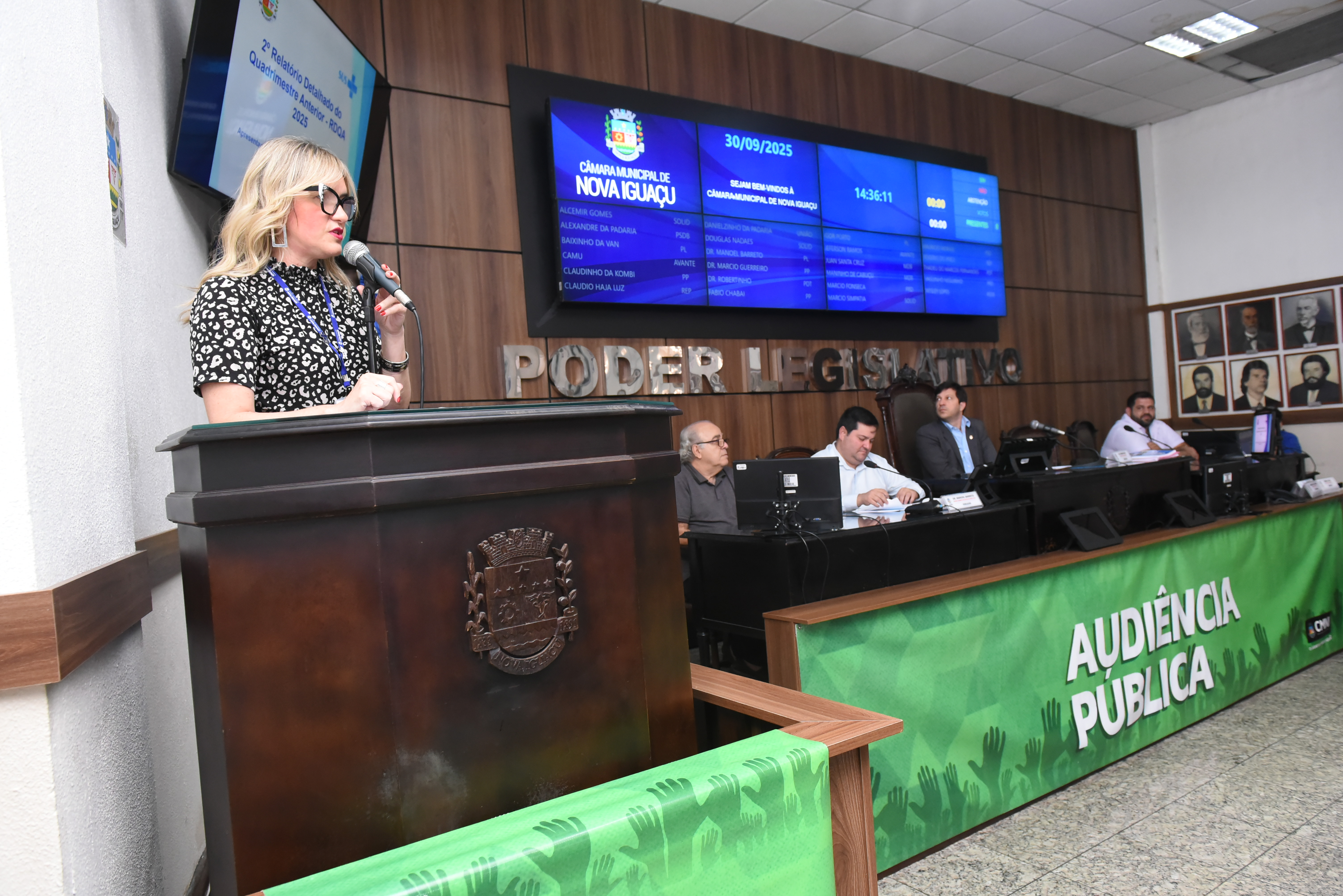 Subsecretária Eliane Oliveira apresenta o relatório relativo aos meses de maio a agosto