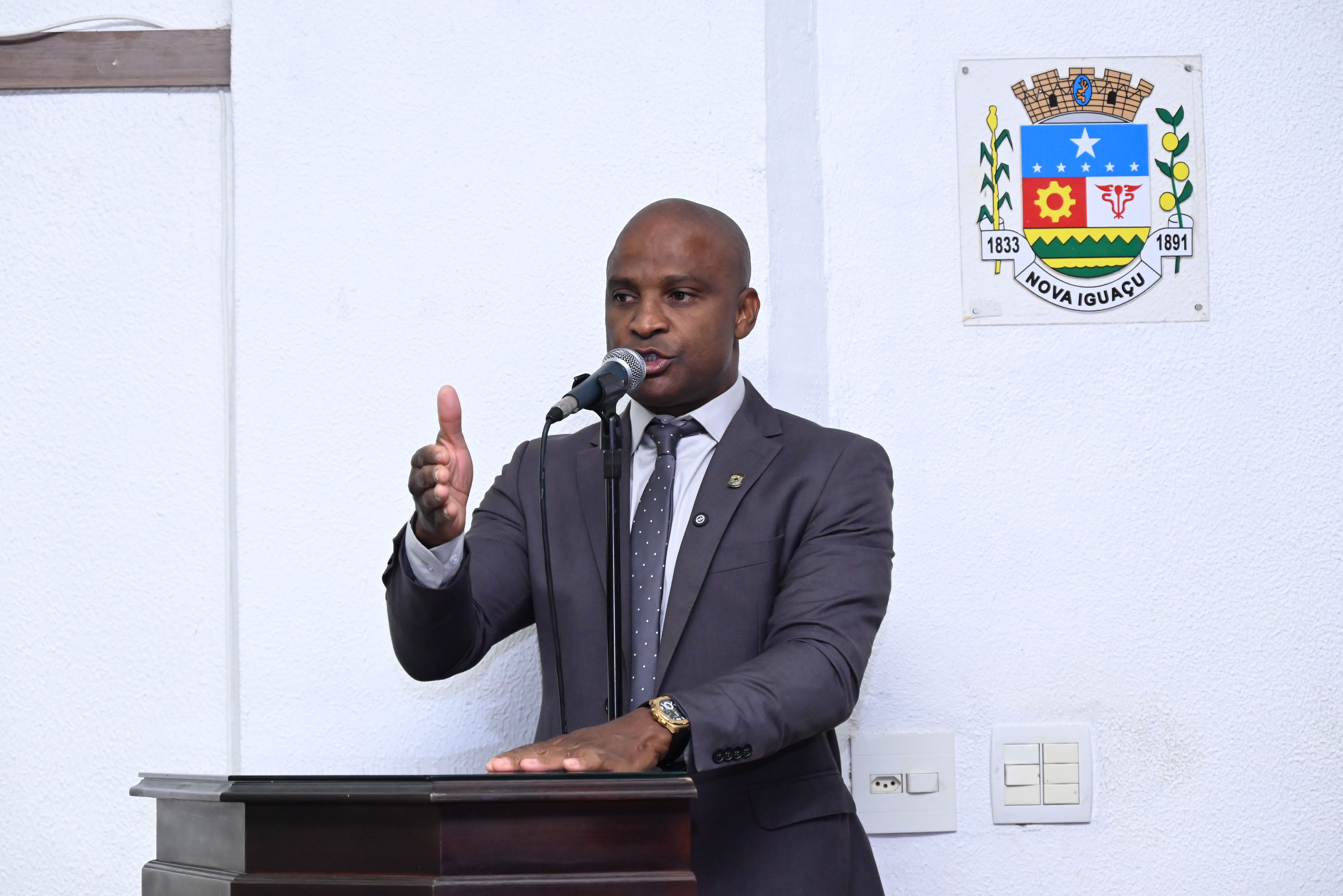 Ver Vaguinho Neguinho parabenizou a todos os nordestinos e seus descendentes pelo dia de hoje