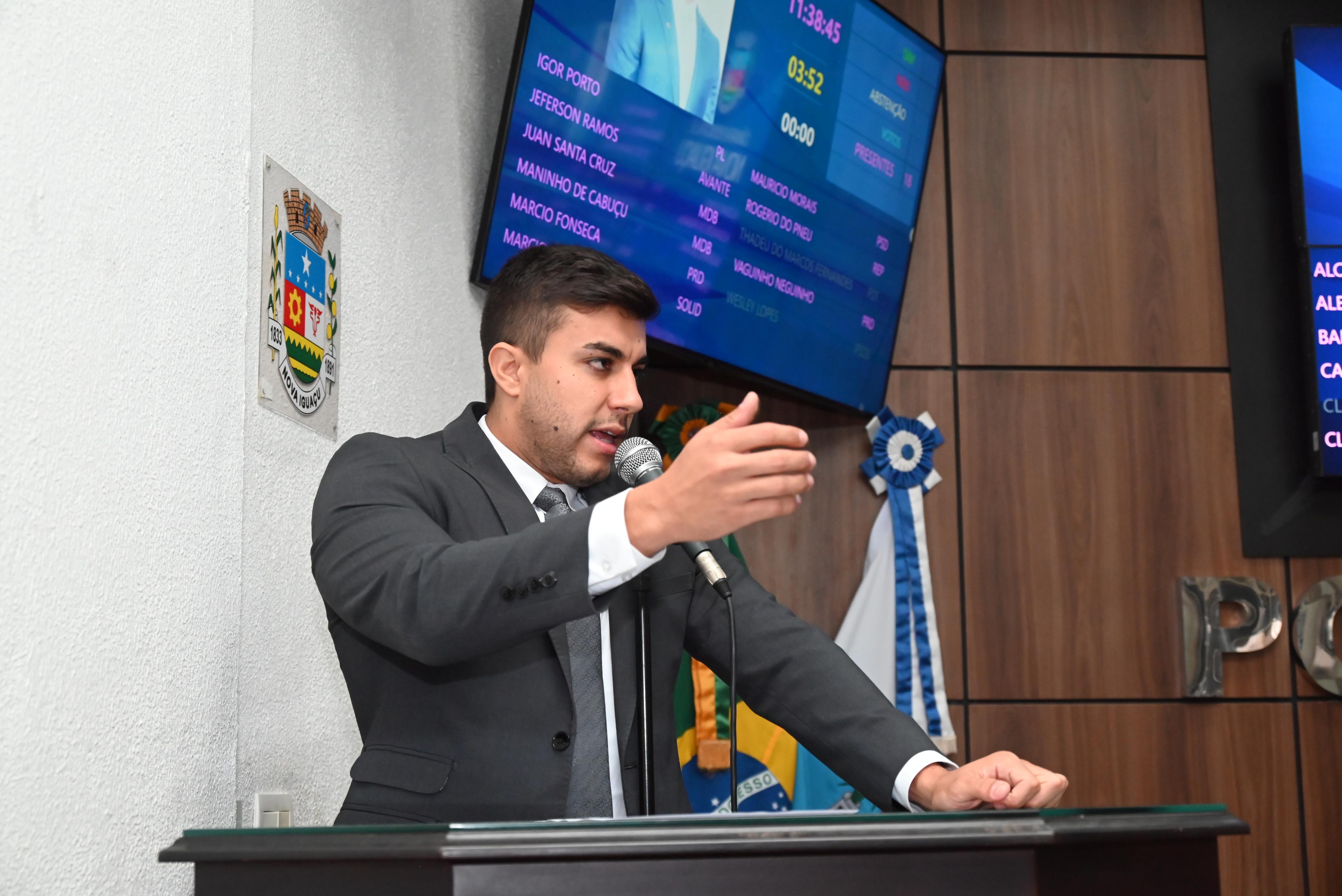 Ver Danielzinho da Padaria: alegria em organizar festividade em comemoração ao Dia das Crianças, da mesma forma que seu saudoso pai, o ex-vereador Daniel da Padaria fazia