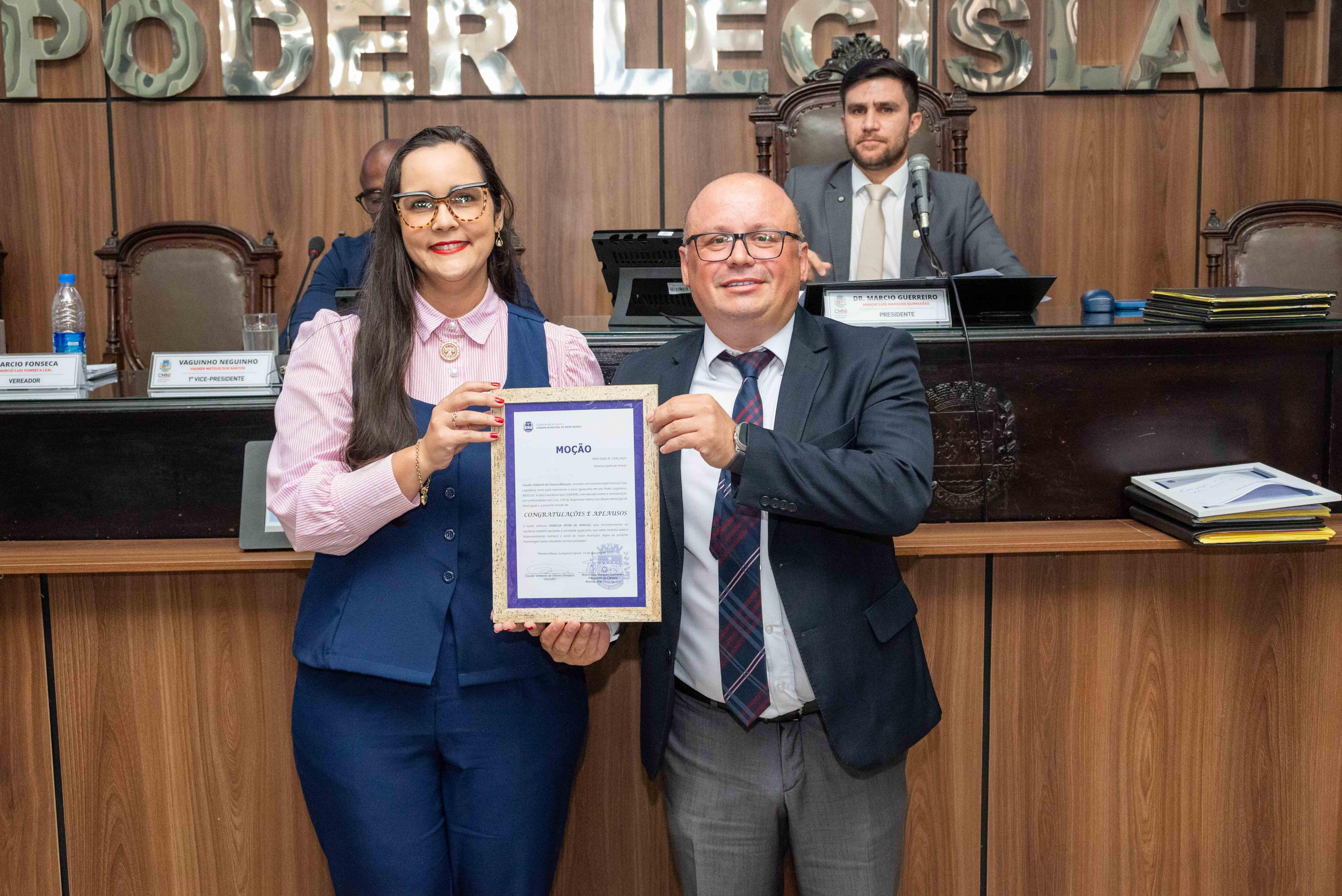 Vanessa Sperb e ver Haja Luz: homenagem à uma batalhadora causa autista