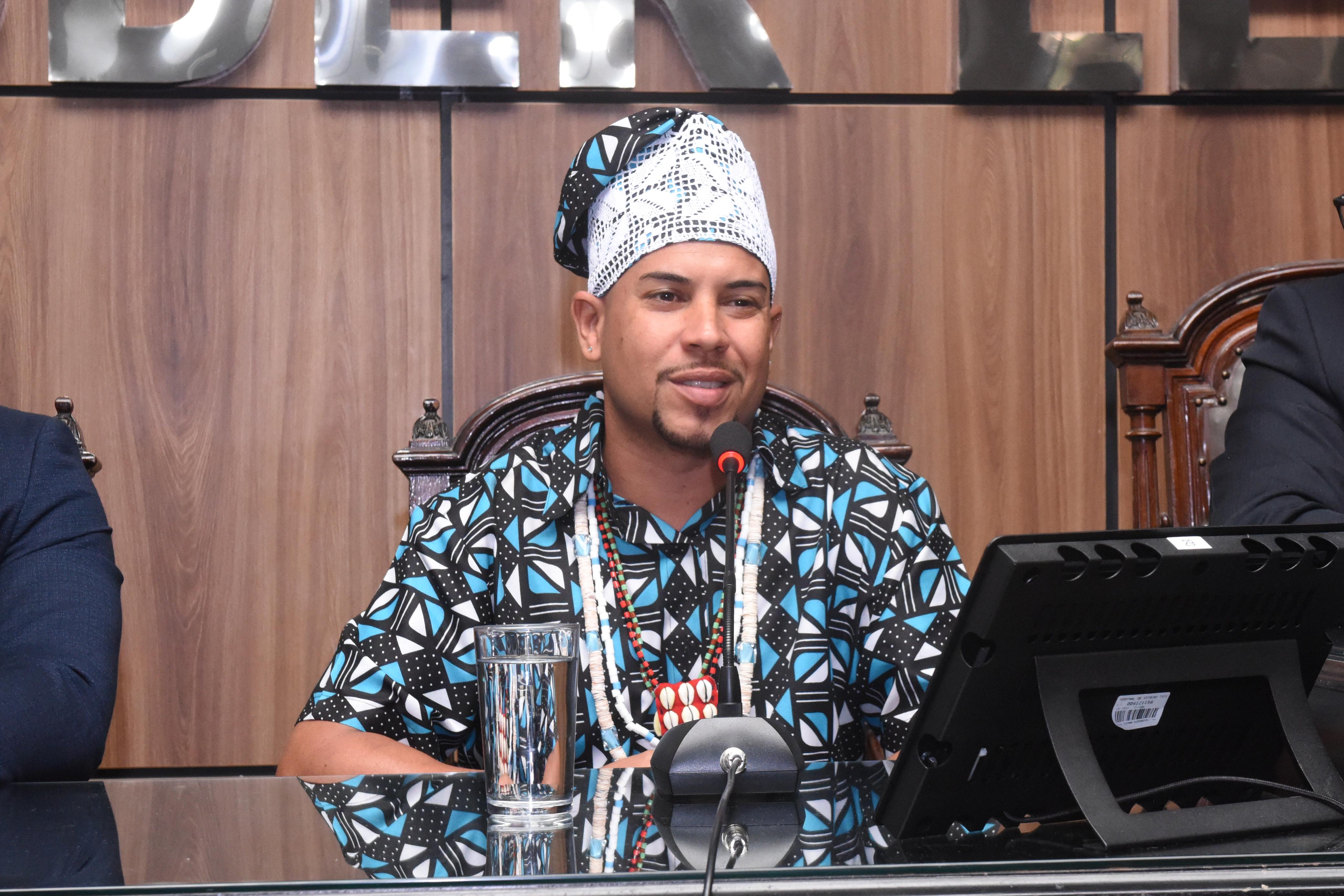 Babalorixá Ewerton: independente de credo religioso, o mais importante é o respeito às pessoas