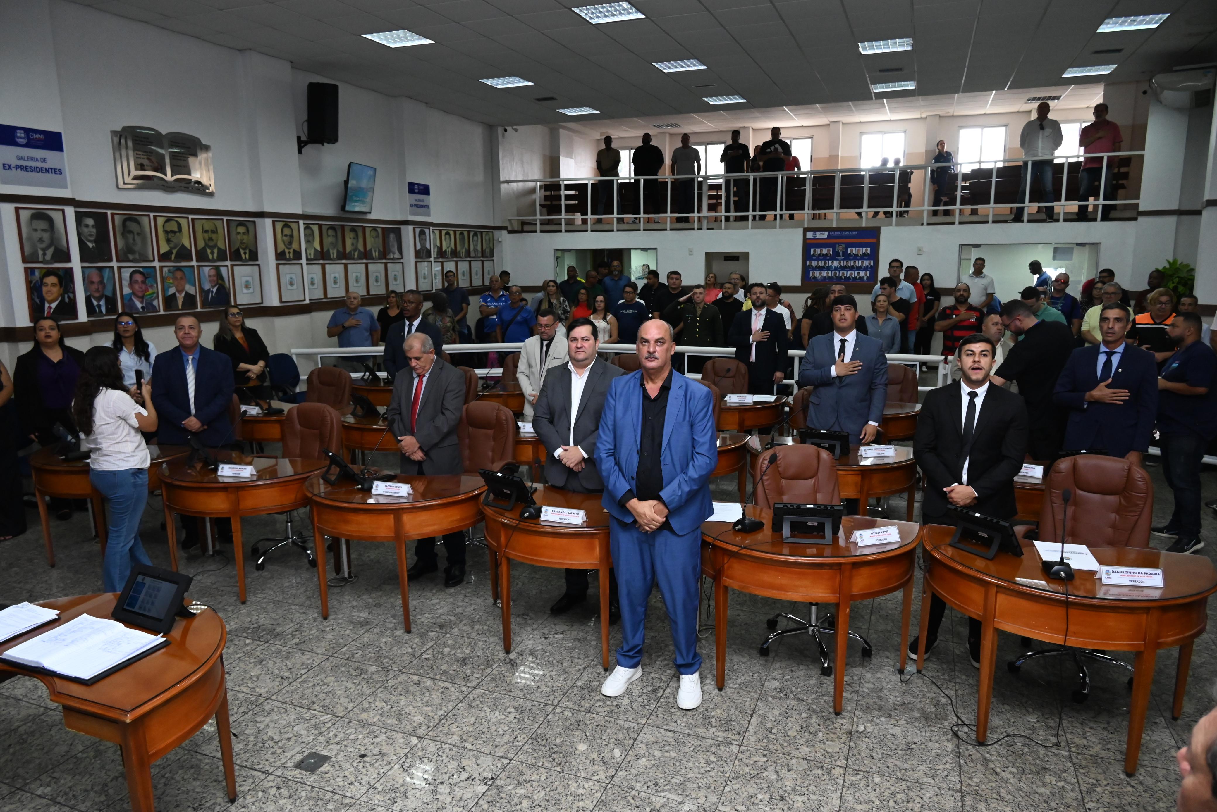 Vereador Danielzinho , primeiro à direita,lembrou que o Restaurante Popular está comemorando 1 ano de funcionamento em Nova Iguaçu