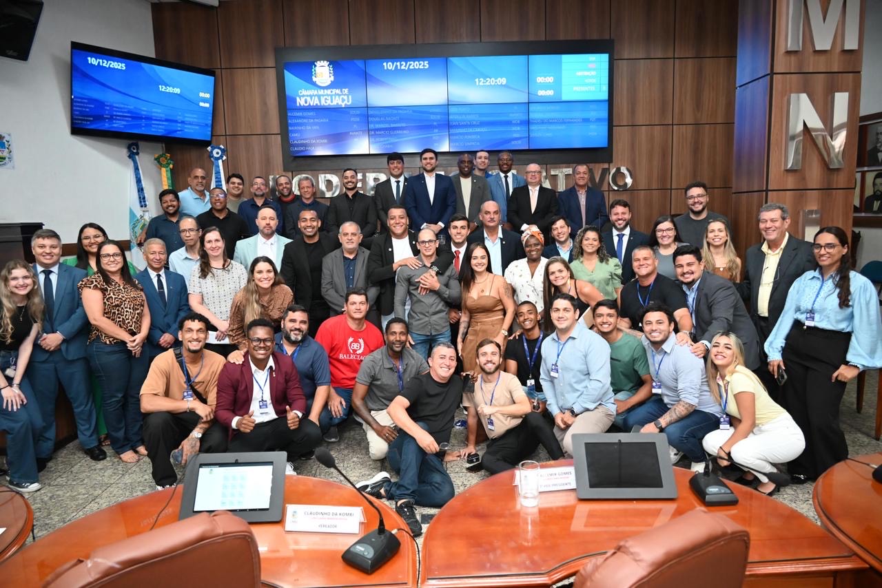 Vereadores e assessores da Câmara Municipal de Nova Iguaçu: que venha 2026