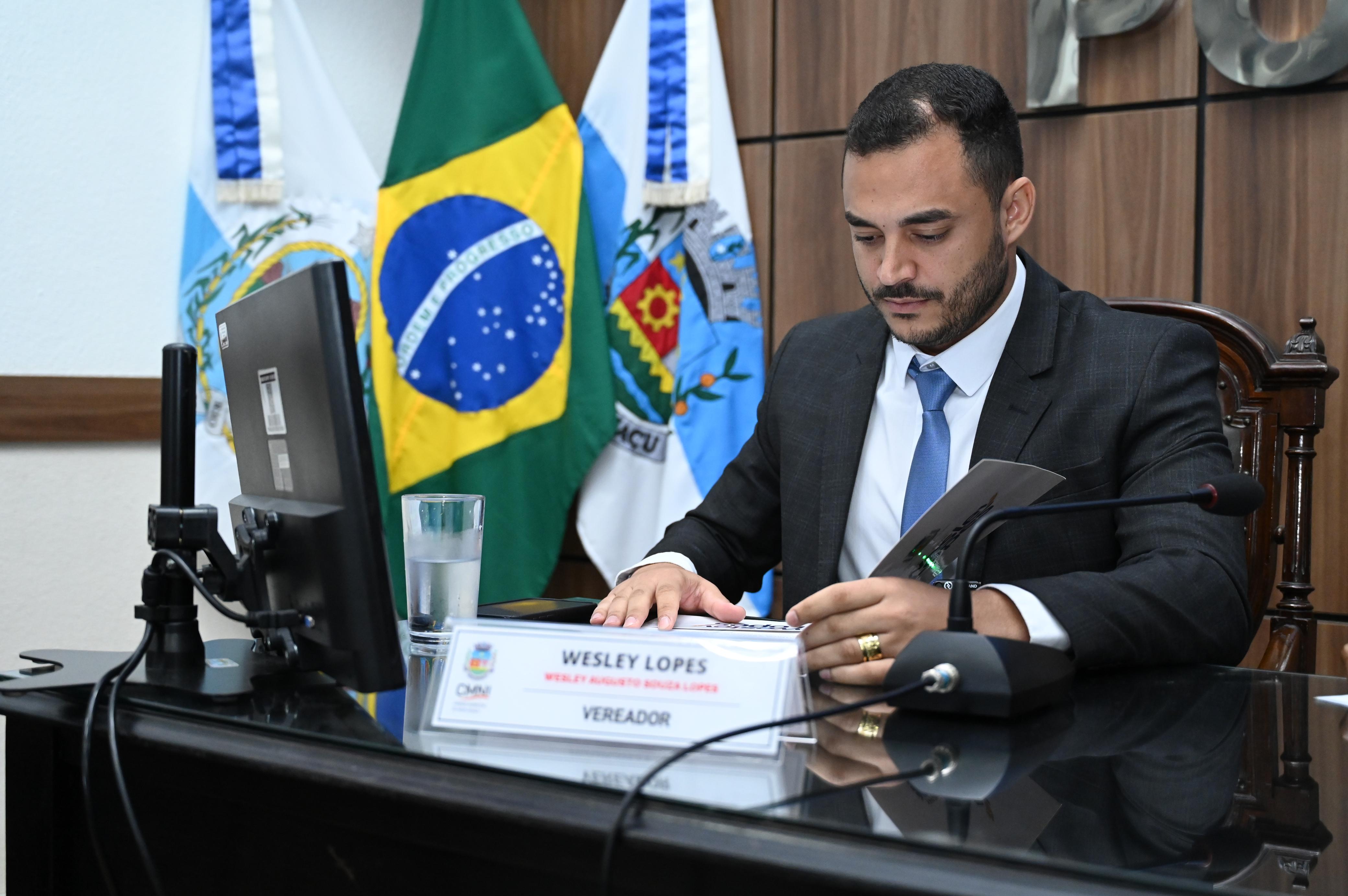 Ver Wesley elabora projeto que assegura inclusão para os portadores de lúpus