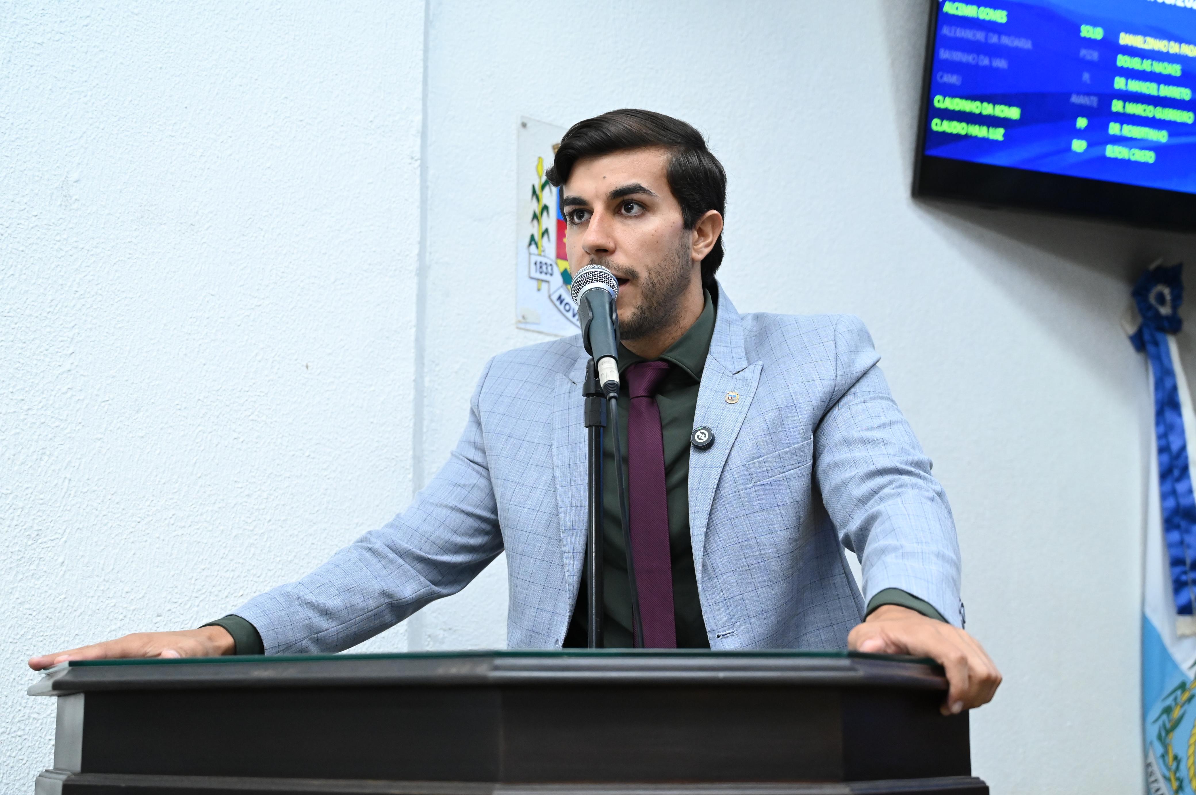 Ver Danielzinho: projeto na defesa de pessoas com TEA