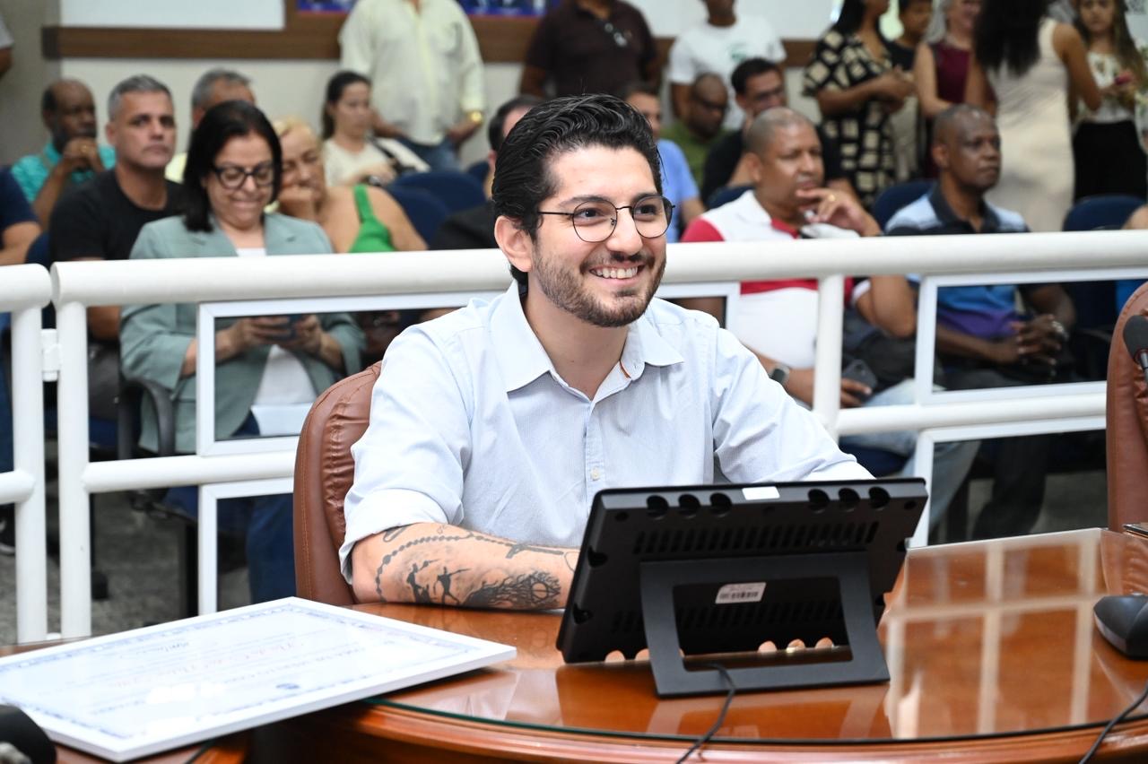 Pedro Henrique Barreto, secretário de Agricultura e Meio Ambiente de Nova Iguaçu, participa da sessão ordinária desta quarta